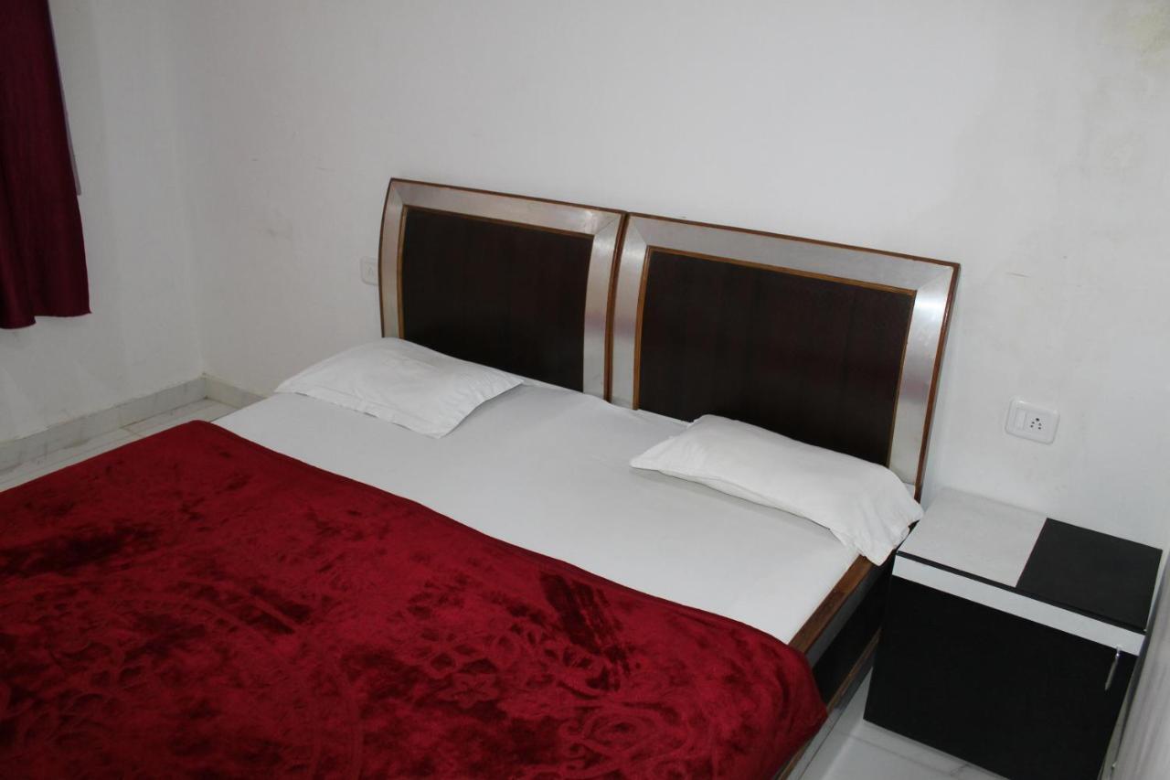 Sunset Backpackers Hostel Orchha Ngoại thất bức ảnh