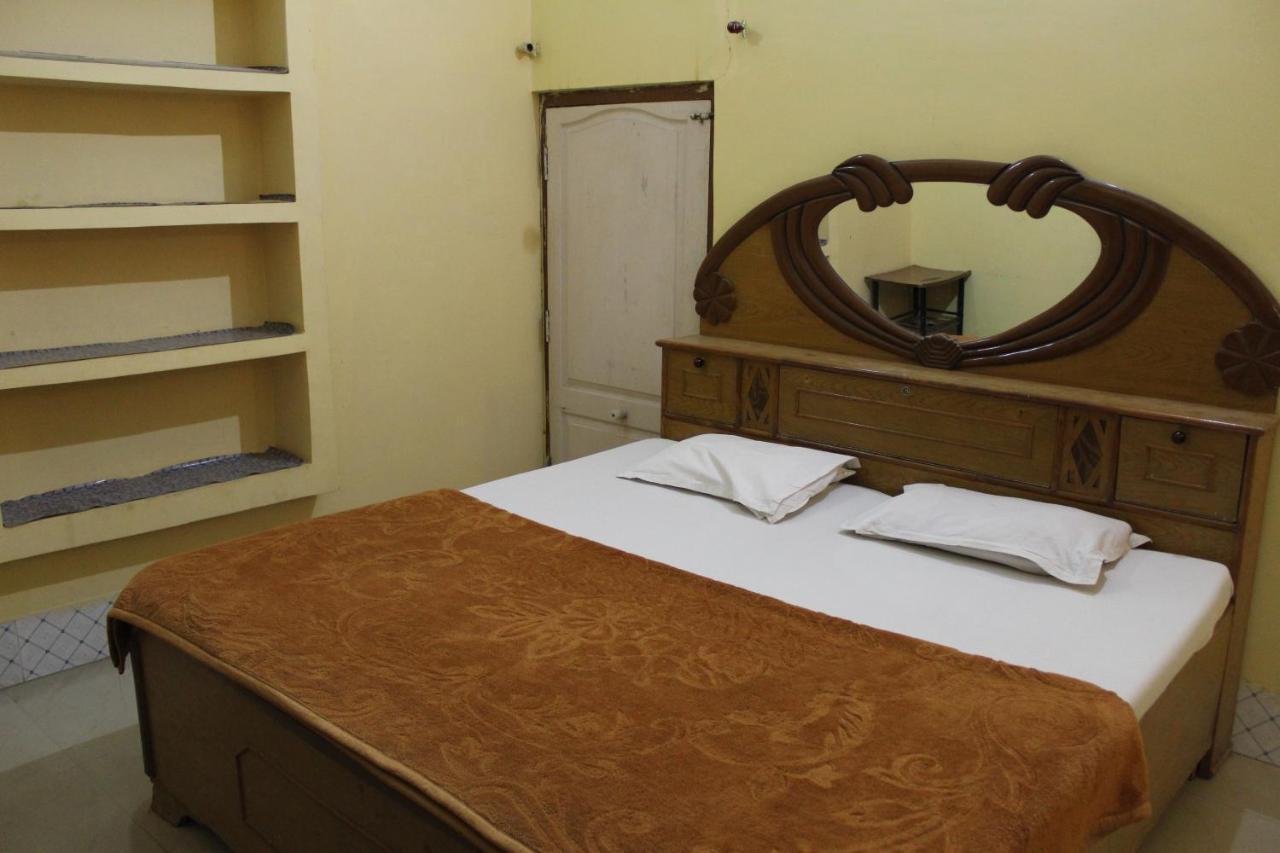 Sunset Backpackers Hostel Orchha Ngoại thất bức ảnh